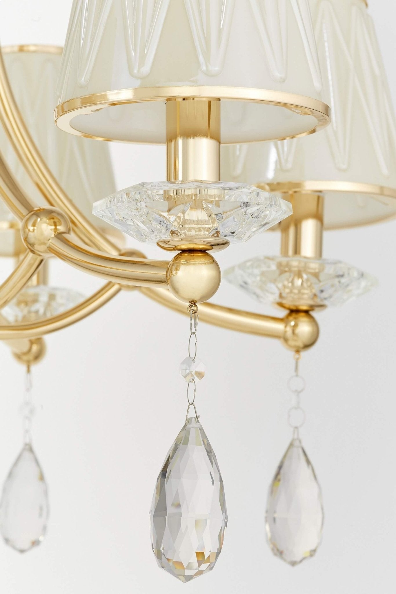 CLASSIC GOLD CRYSTAL CHANDELIER DOMINNI W6 - LuminaLux