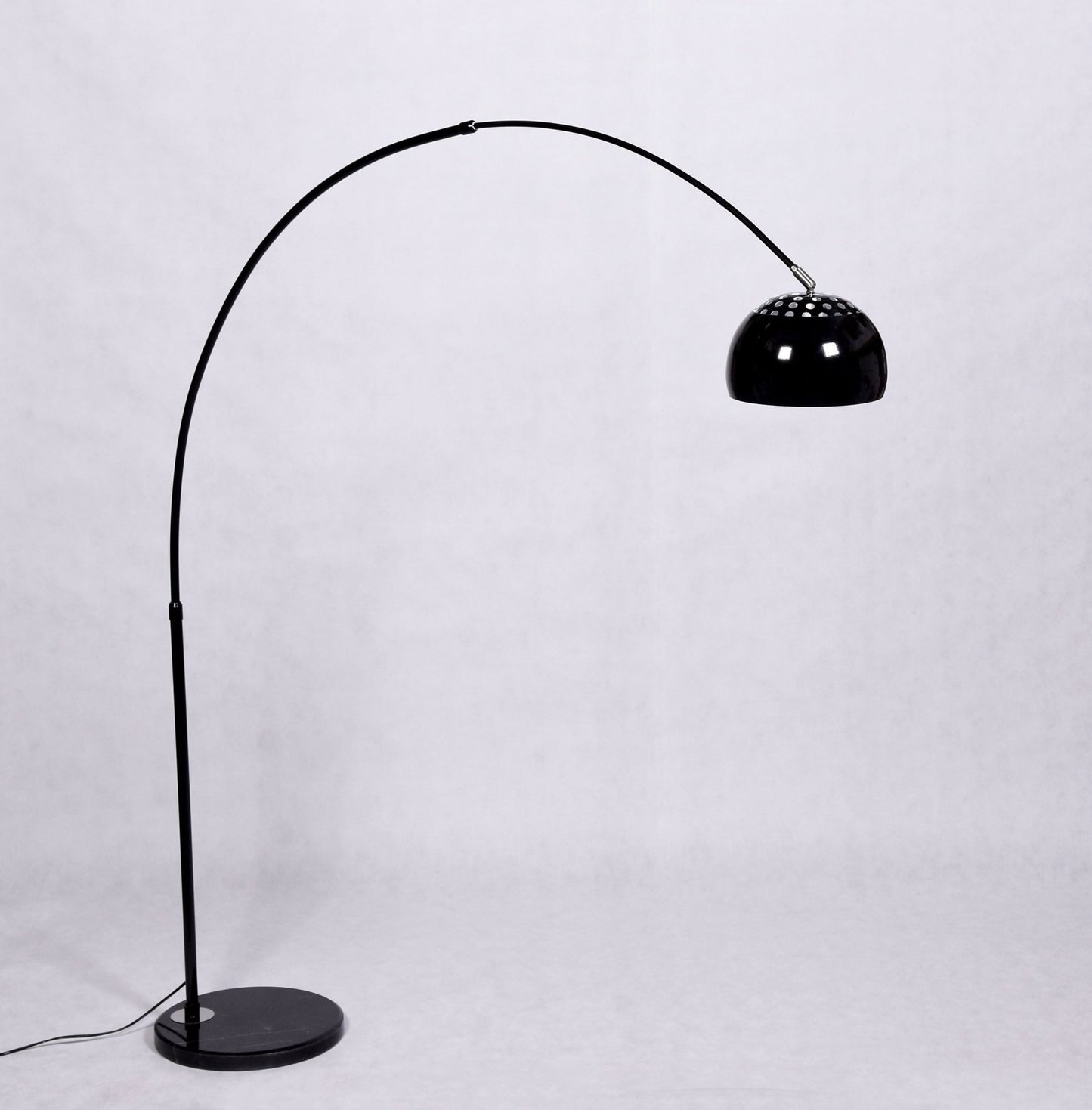 FLOOR STANDING LAMP BLACK AZURRO C1 - LuminaLux