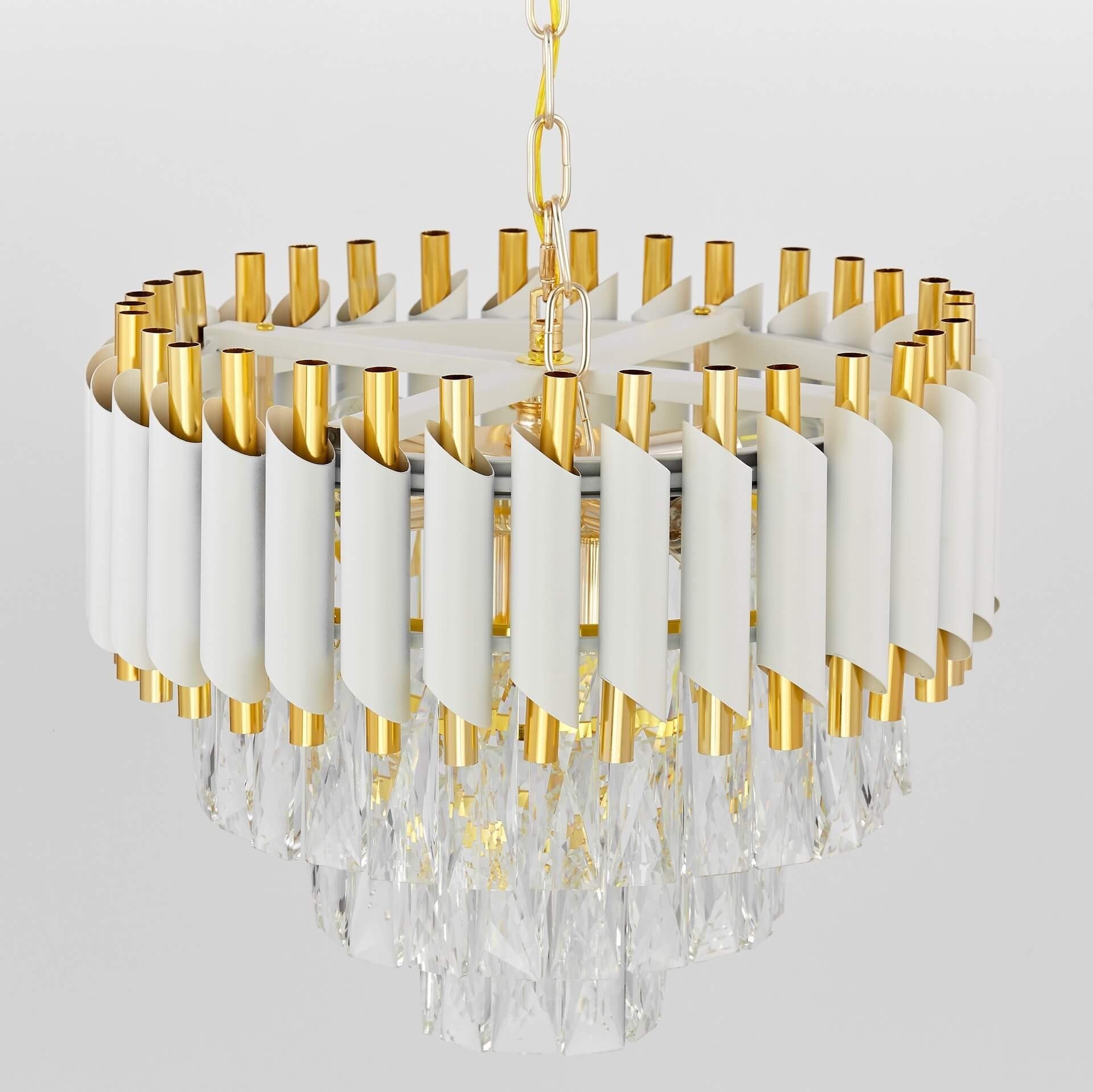 CLASSIC CRYSTAL CHANDELIER WHITE AND GOLD MAZINI D40 - LuminaLux