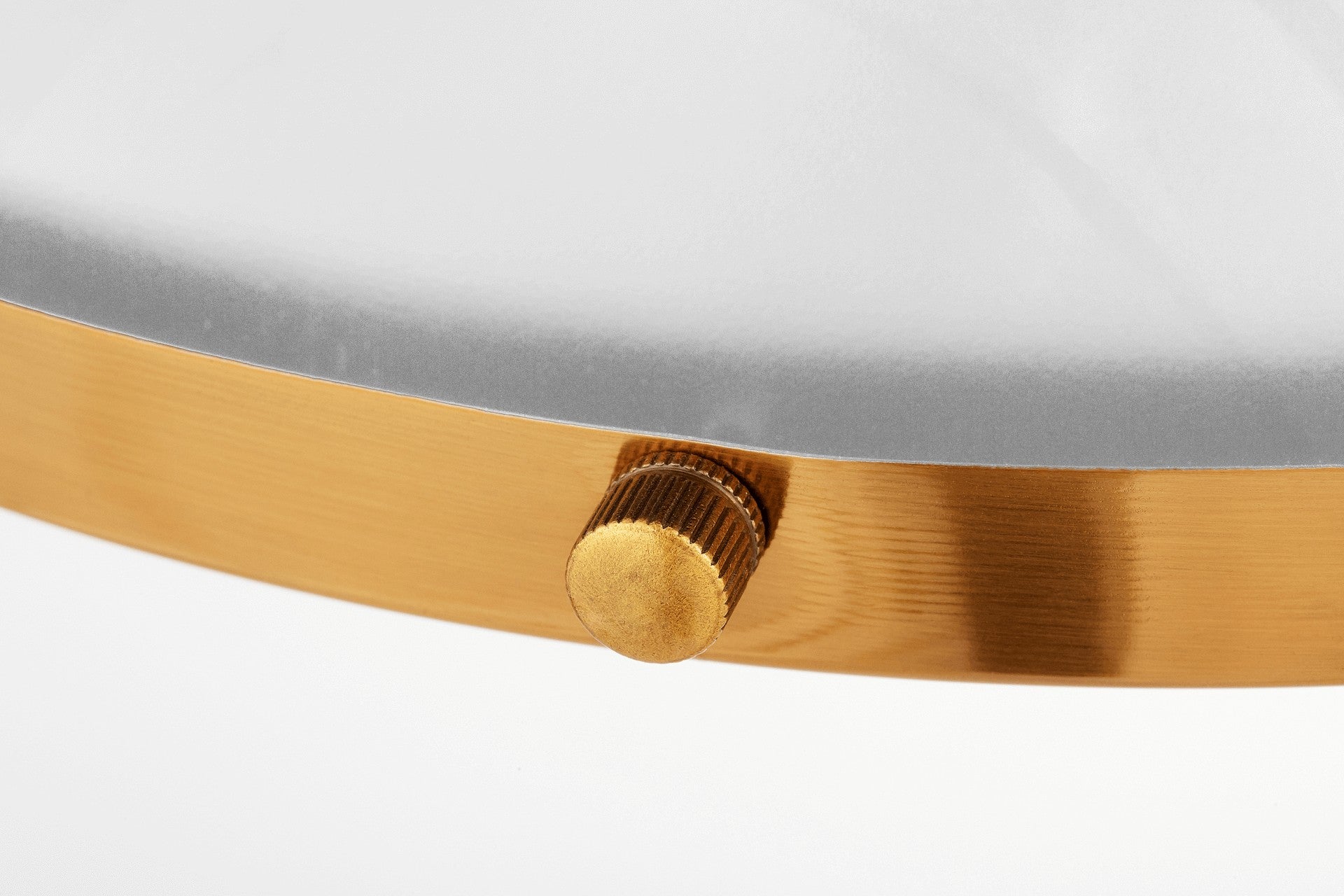 INDUSTRIAL LOFT PENDANT LAMP WHITE AND BRASS ETTORE - LuminaLux