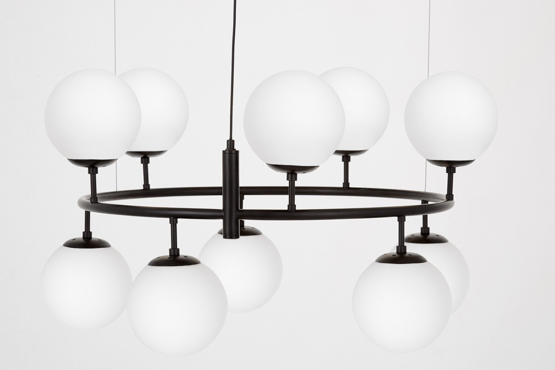 MODERN BLACK AND WHITE CEREDO NEO W10 PENDANT LAMP - LuminaLux