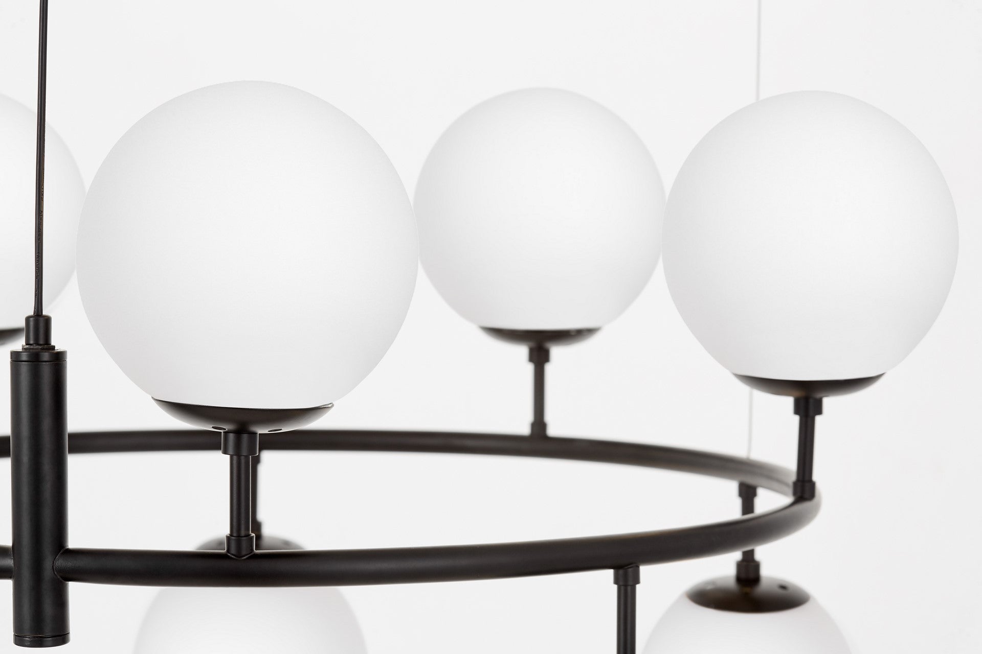 MODERN BLACK AND WHITE CEREDO NEO W10 PENDANT LAMP - LuminaLux
