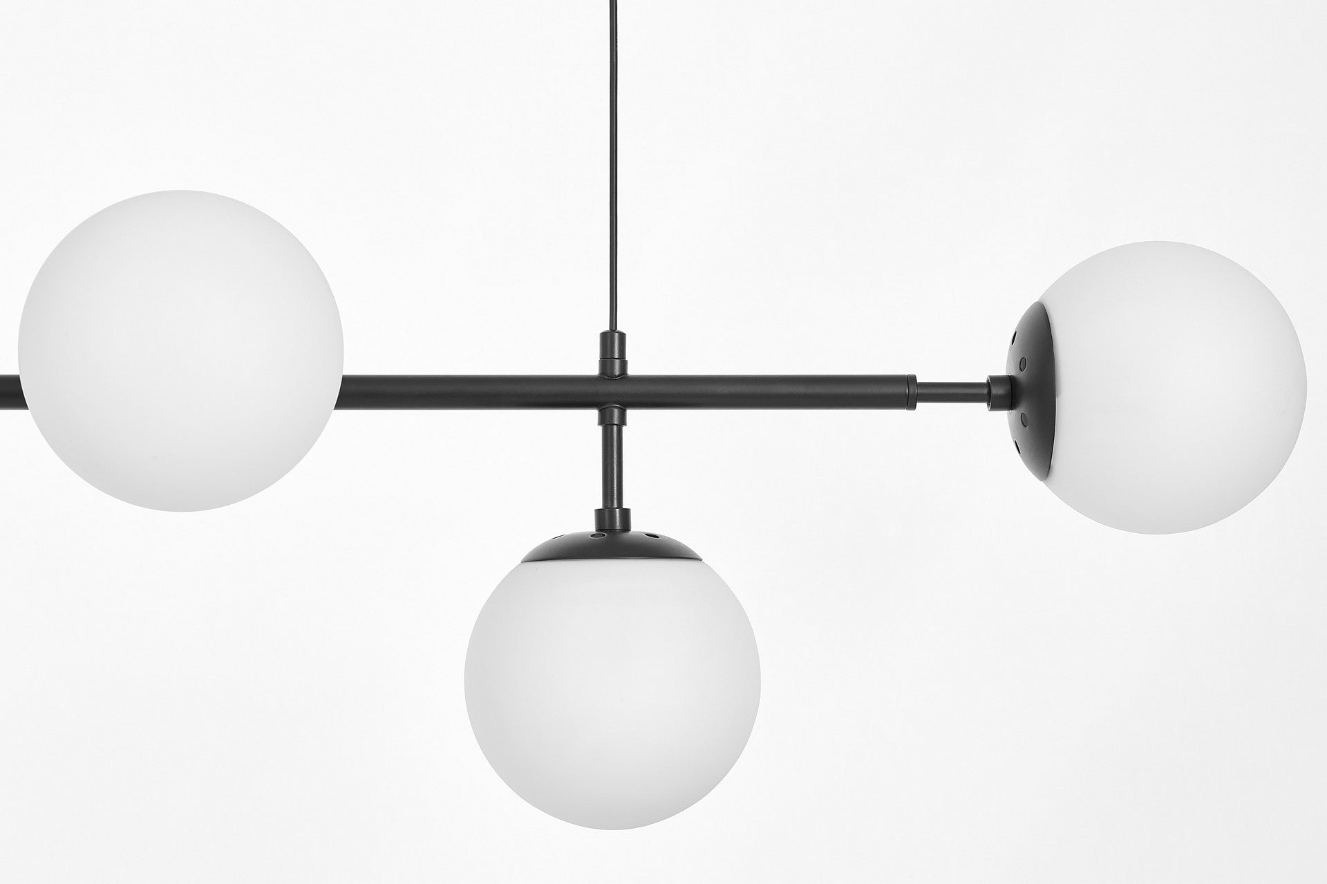 MODERN BLACK AND WHITE CEREDO W6 PENDANT LAMP - LuminaLux