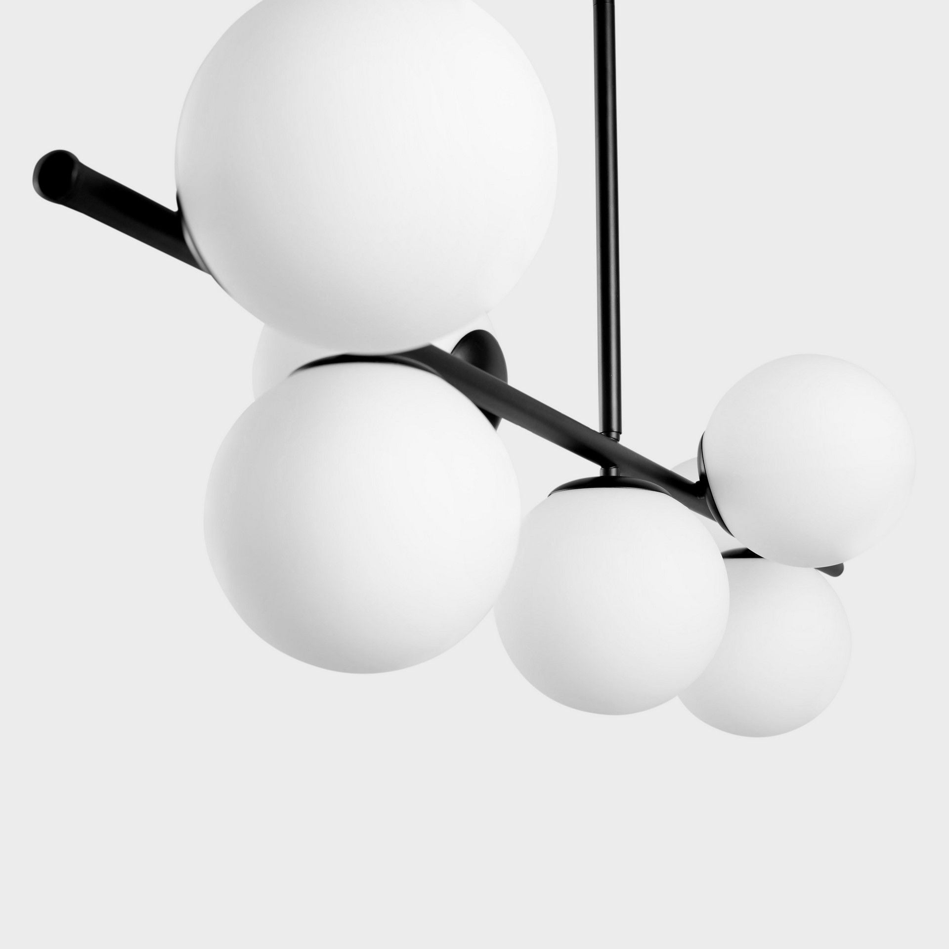 MODERN BLACK AND WHITE PENDANT LAMP FREDICA W7 - LuminaLux