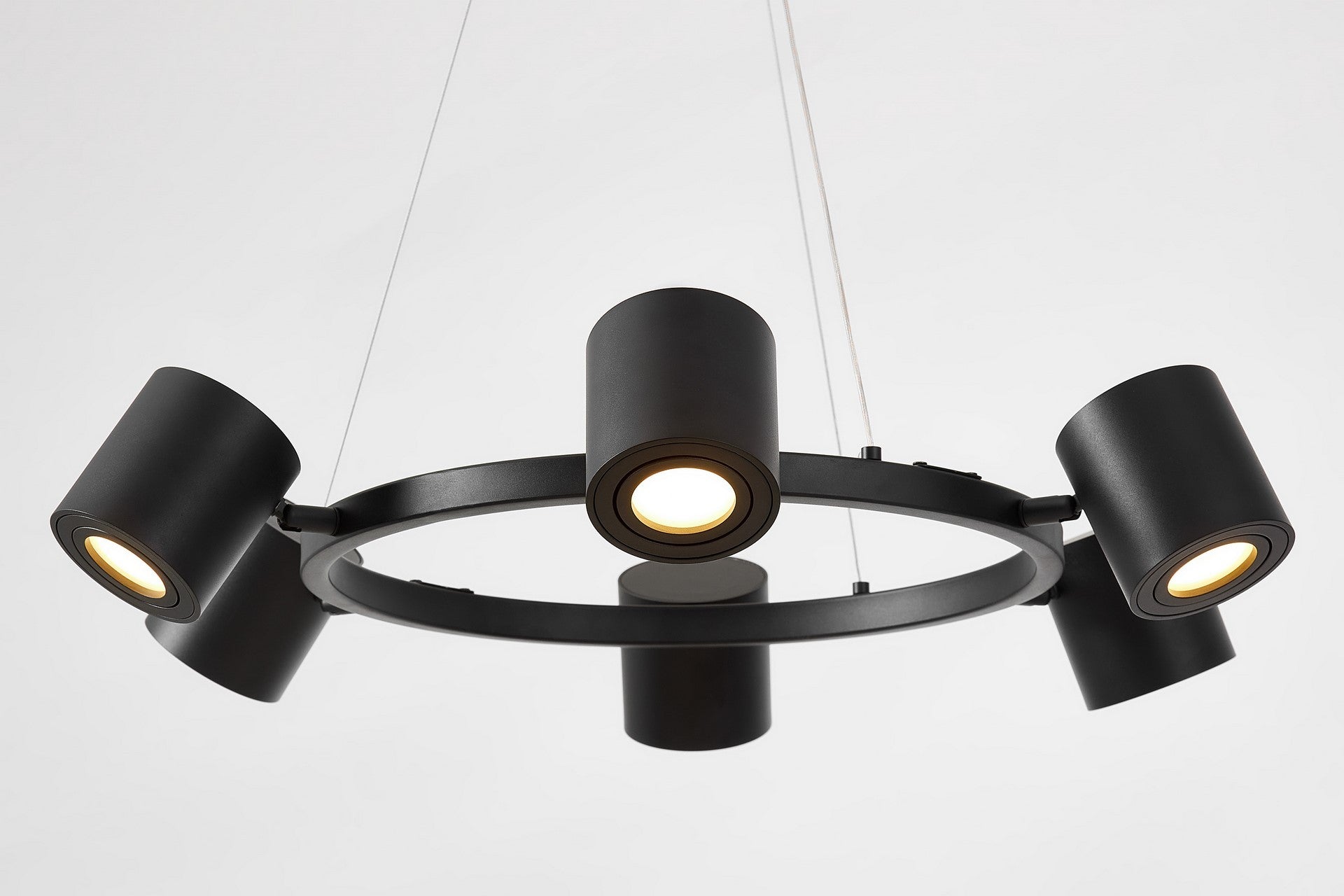 MODERN BLACK BOLT W6 PENDANT LAMP - LuminaLux