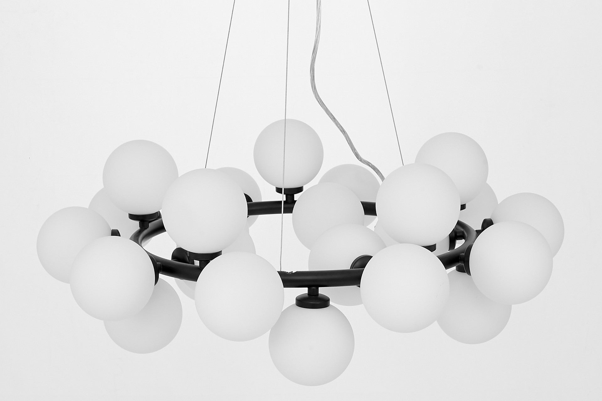MODERN BLACK MARSIAD PENDANT LAMP W25 - LuminaLux