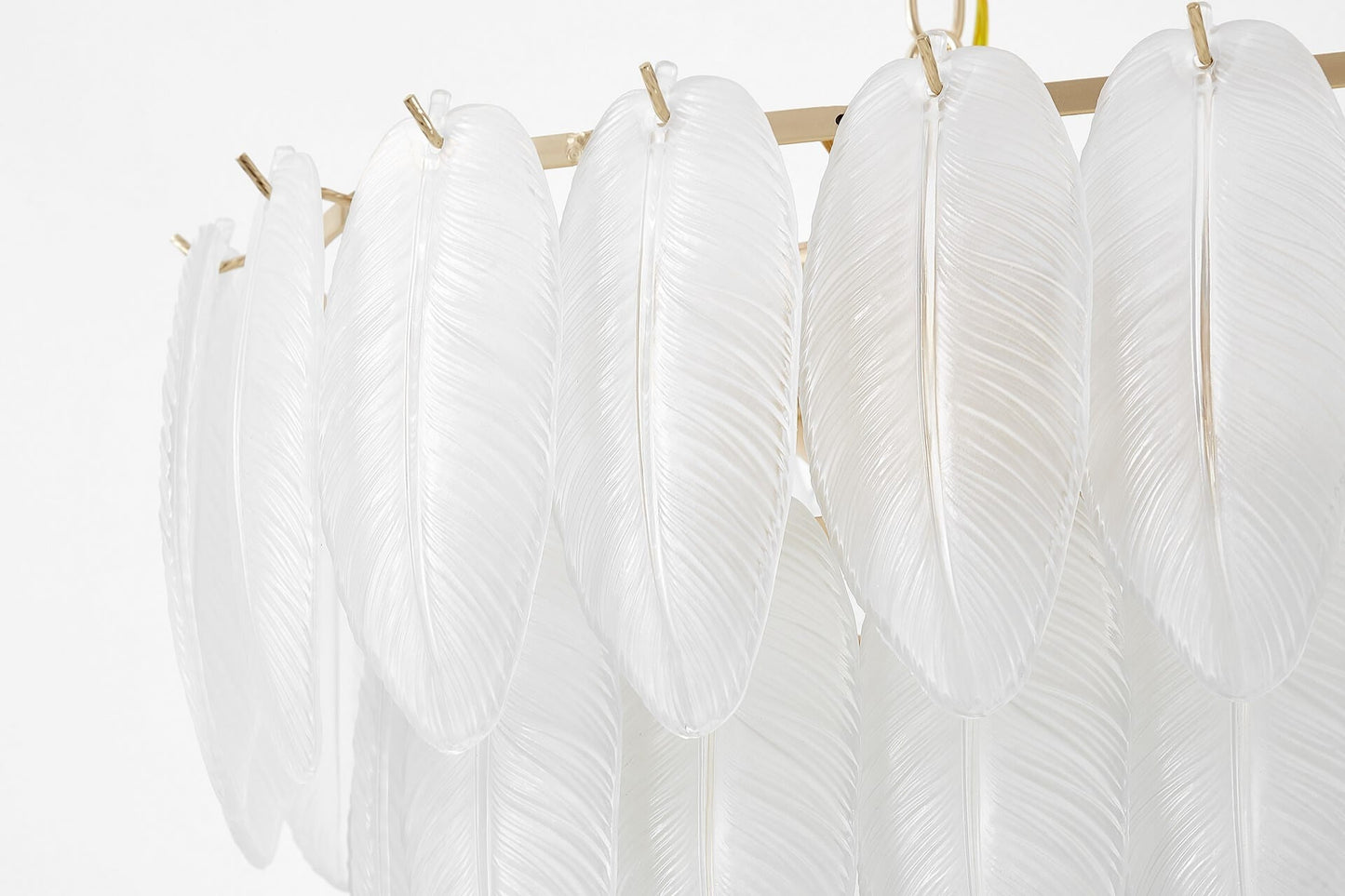 MODERN CRYSTAL CHANDELIER WHITE AND GOLD CAVALINI D50 - LuminaLux