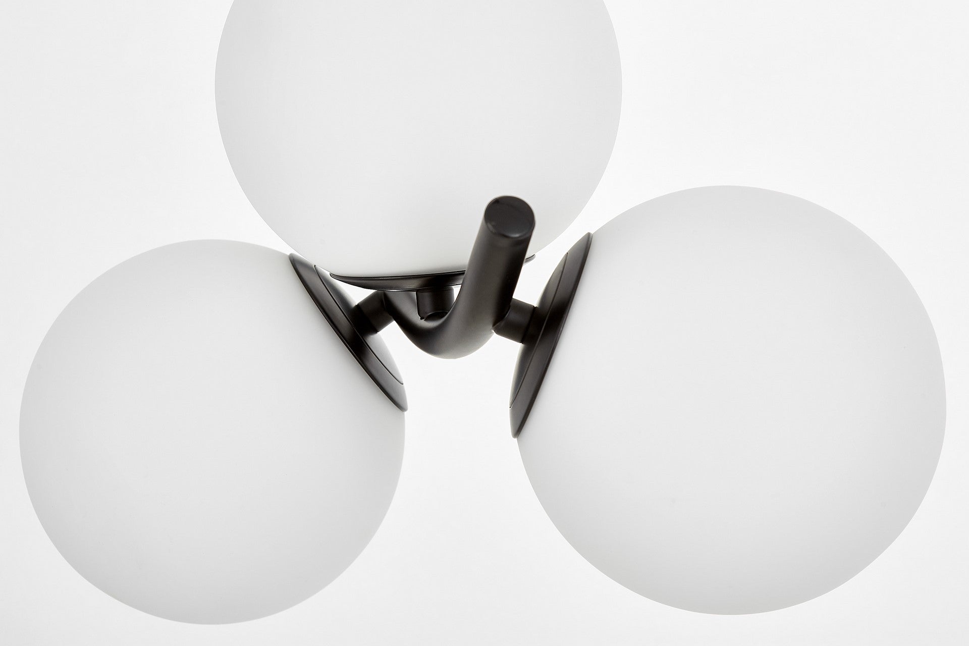 MODERN PENDANT LAMP BLACK BONIO W3 - LuminaLux