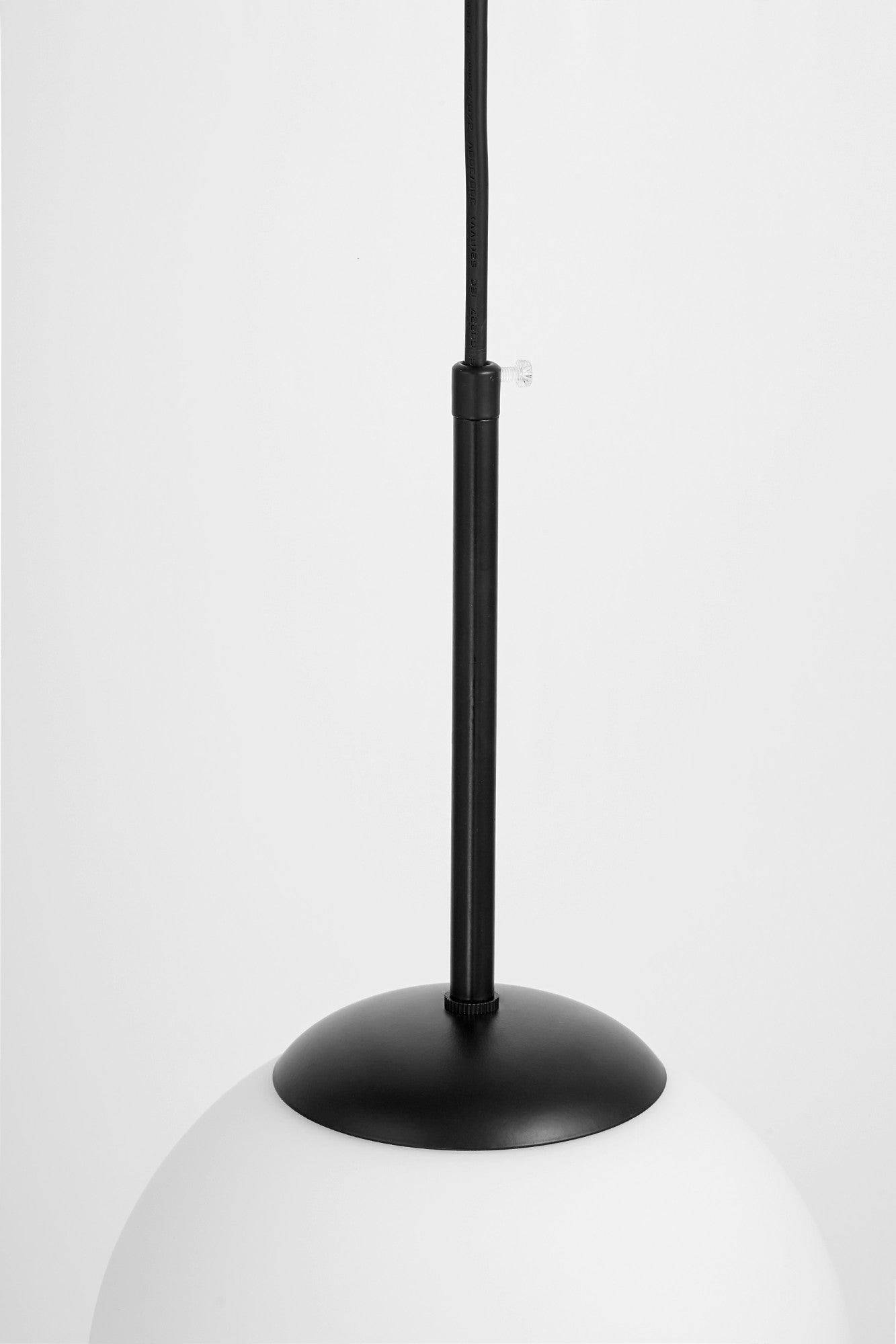 MODERN PENDANT LAMP BLACK FREDICA D20 - LuminaLux