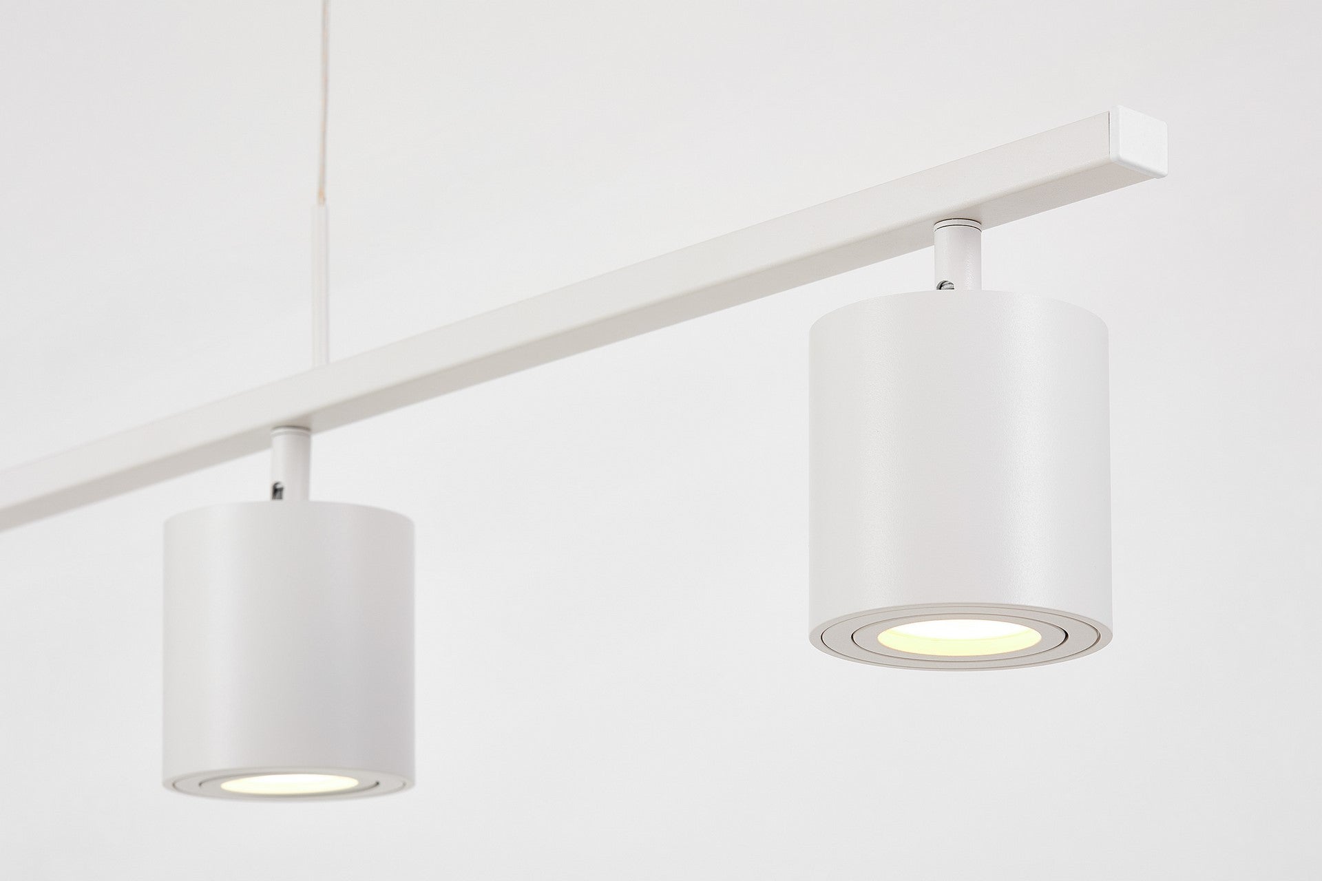 MODERN PENDANT LAMP WHITE BOLT W4 - LuminaLux